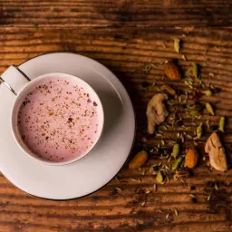 Kashmiri Tea